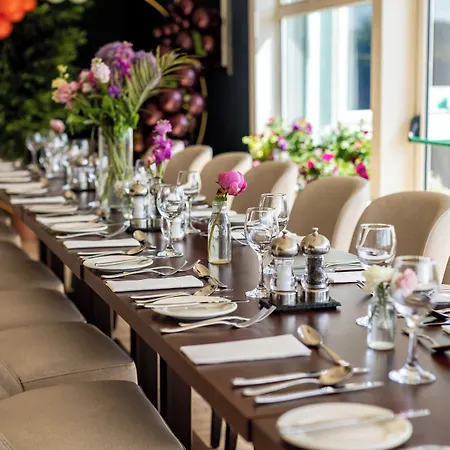 Heights Hotell Cill Airne