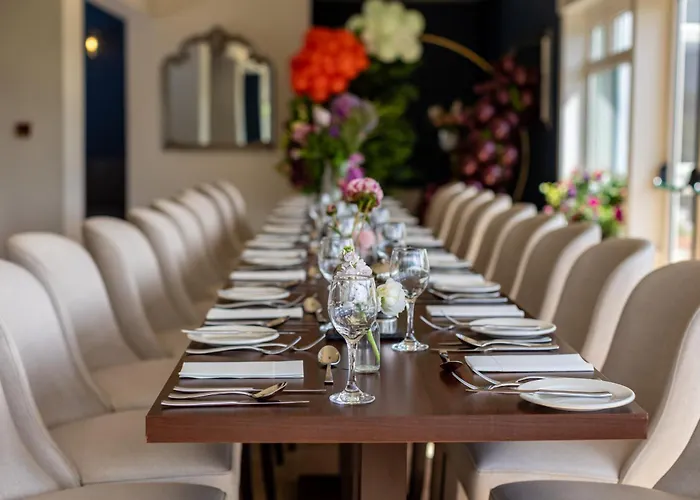 Отель Heights Килларни